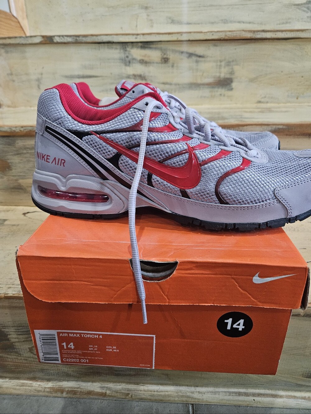 Nike Air Men's TORCH 4 Sneakers - Gray & Red